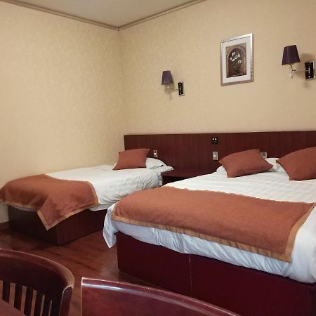 Hotel 198 Santiago Buitenkant foto