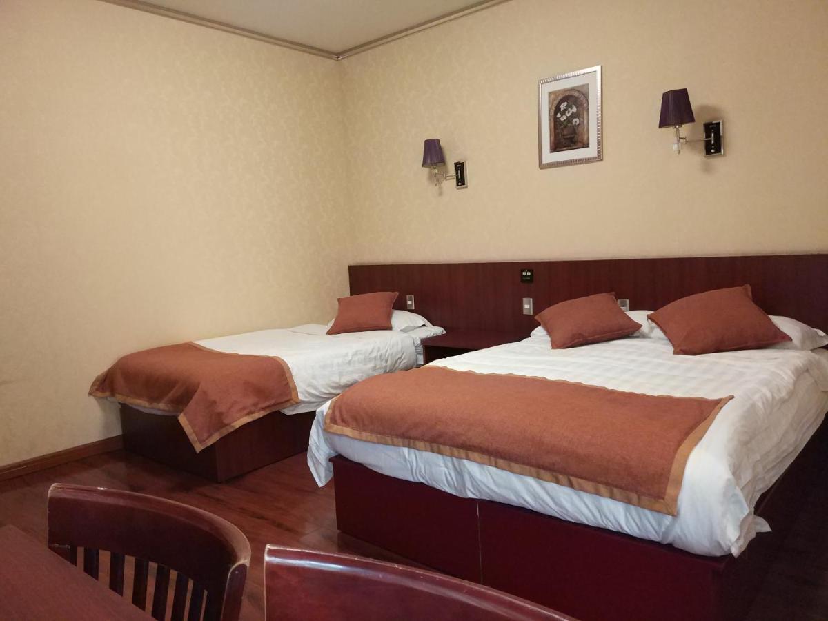 Hotel 198 Santiago Buitenkant foto