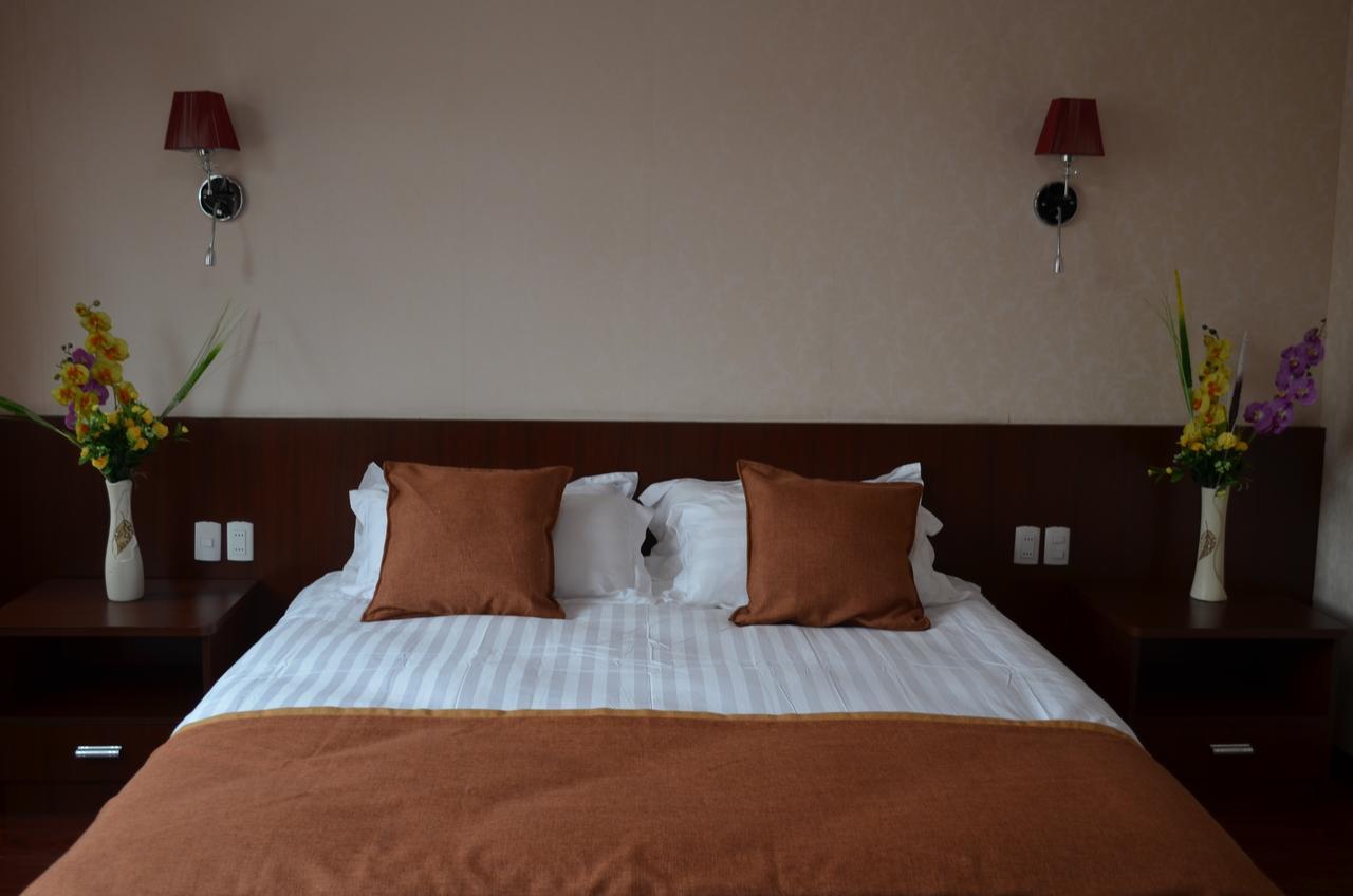 Hotel 198 Santiago Buitenkant foto