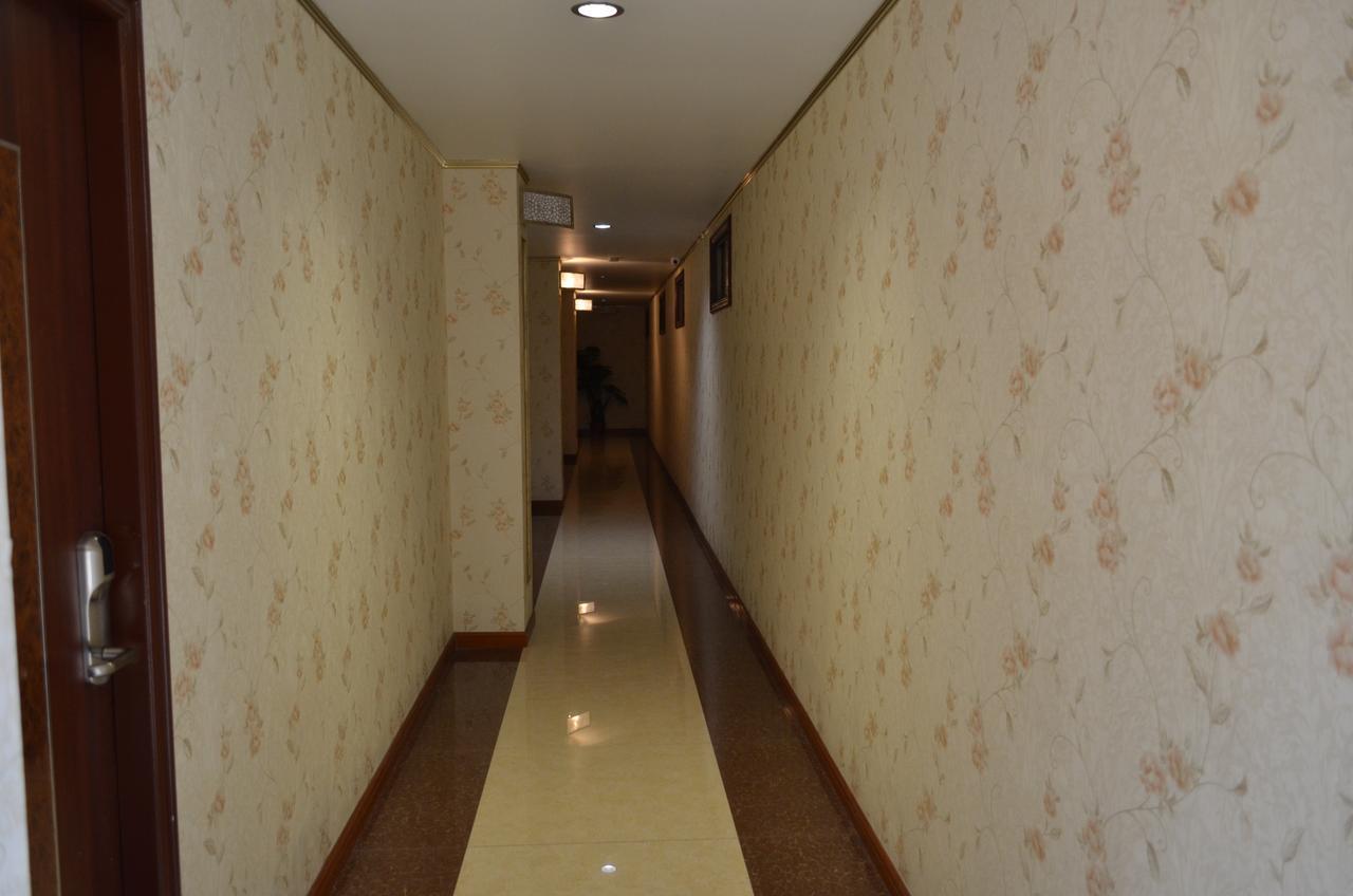 Hotel 198 Santiago Buitenkant foto